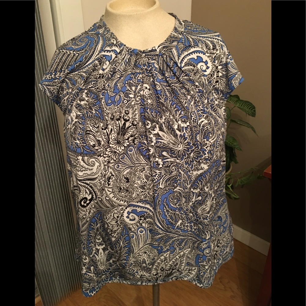 Liz Claiborne Career Petite Knit Shell - Paisley